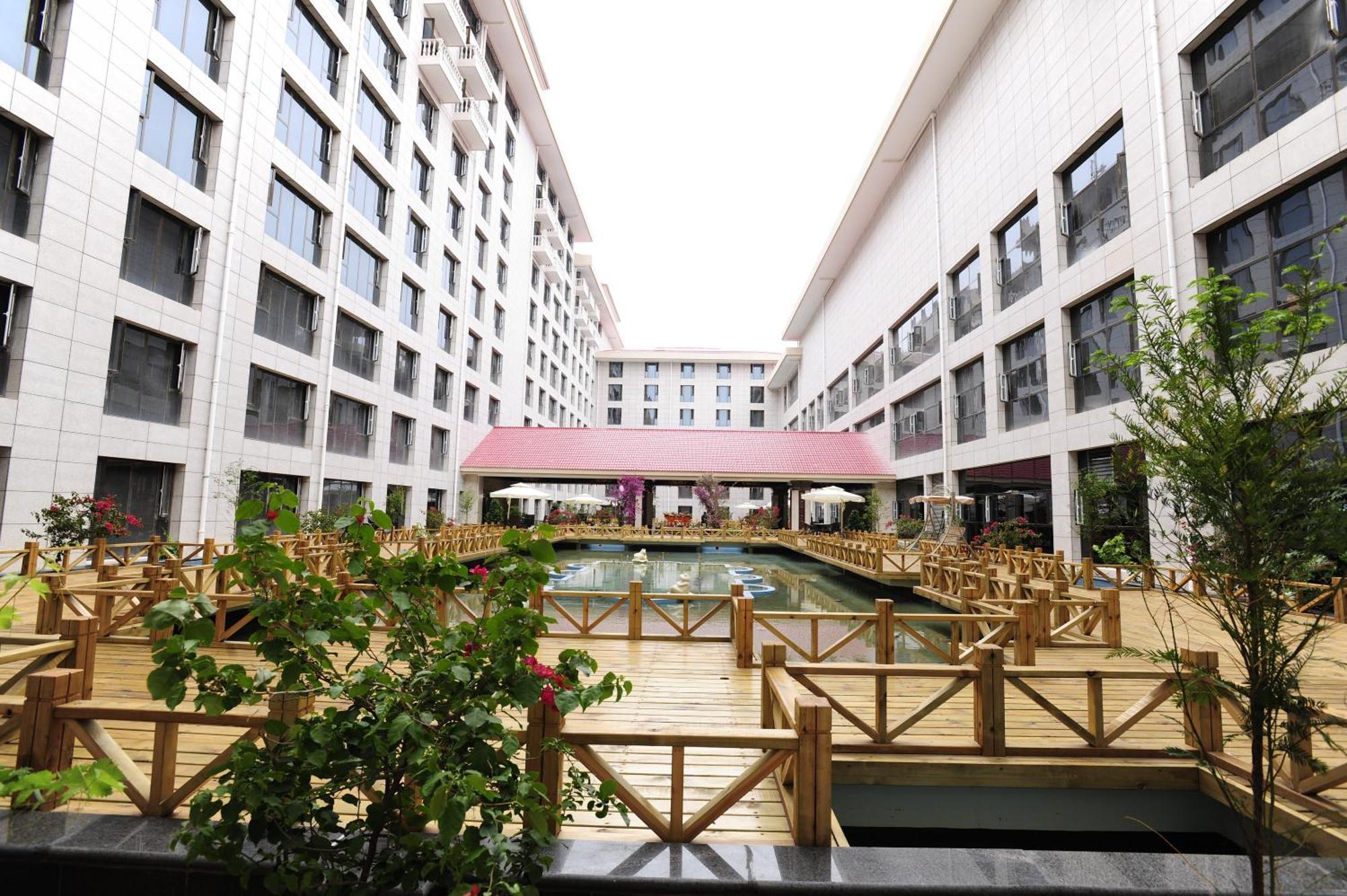 Yinruilin International Hotel Кунмин Екстериор снимка