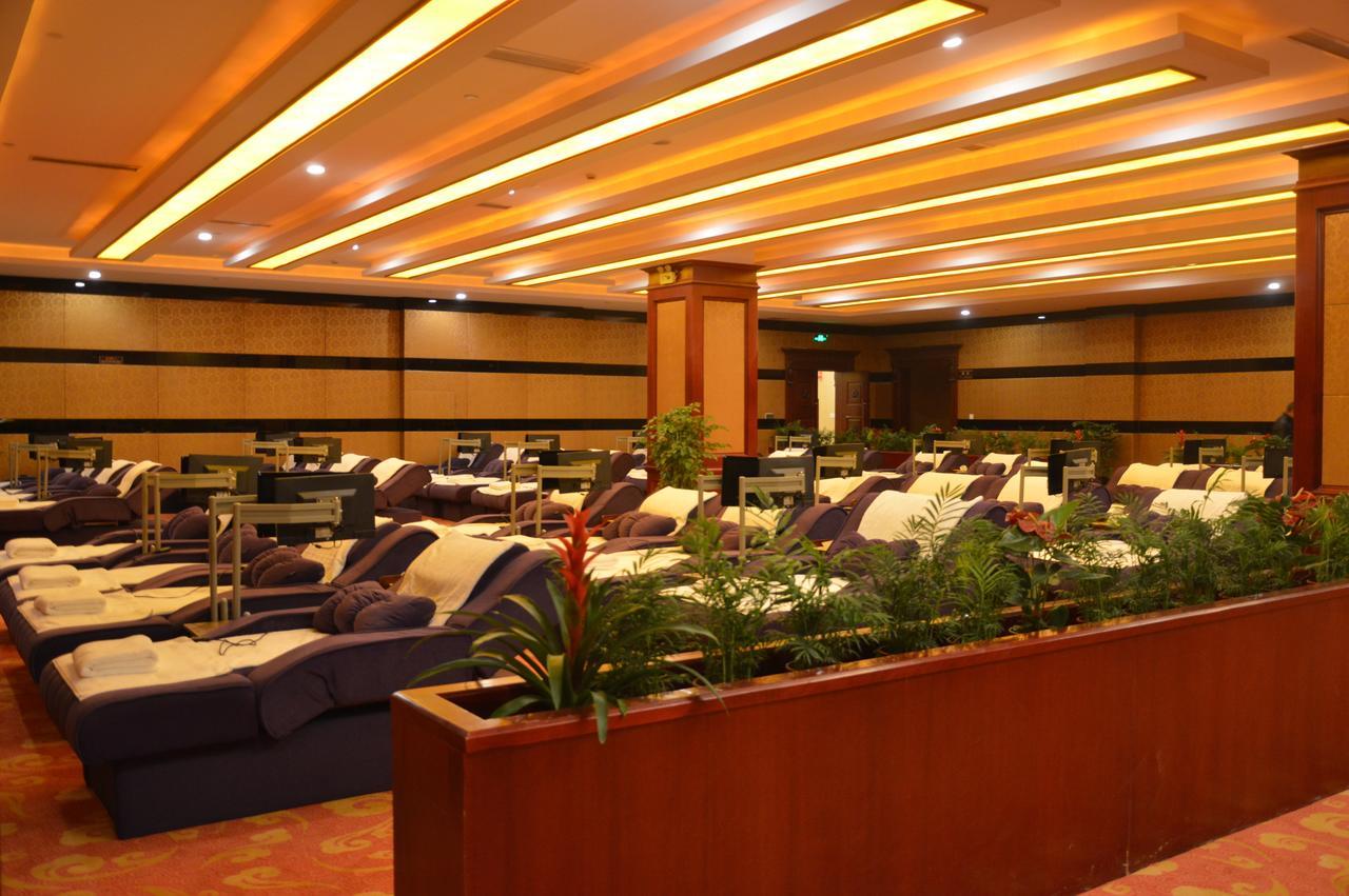 Yinruilin International Hotel Кунмин Екстериор снимка
